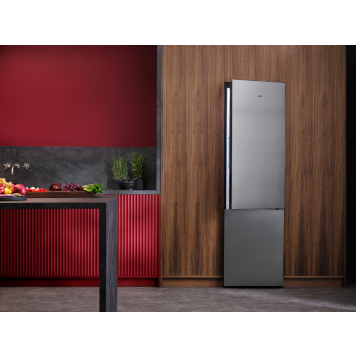 AEG - Ελεύθερος ψυγειοκαταψύκτης - ORC7P321DX