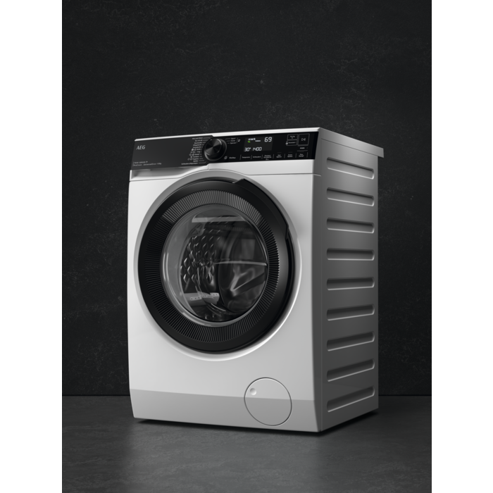 AEG - 9 kg washing machine - LFR73944OG