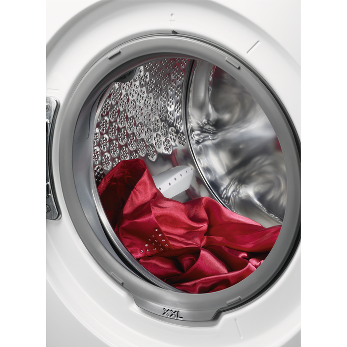 AEG - 8 kg washing machine - L7FBE48S