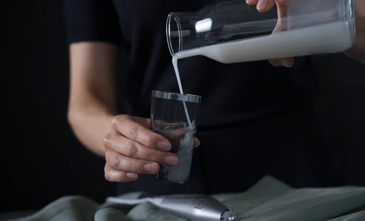 ανάμιξη νερού και απορρυπαντικού